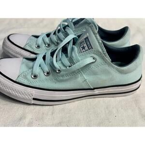 Converse Chuck Taylor All Star Low Top Sneakers  Women’s 8 / Men’s 6  Mint Green